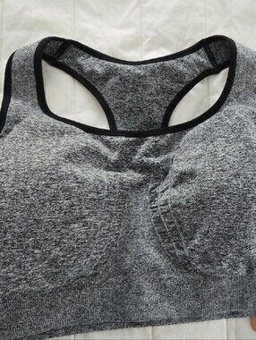 Truekind Gray Seamless Racerback Reactive Sports Bra